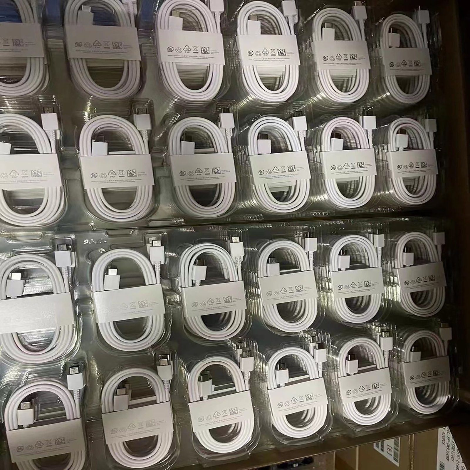 Samsung Original Type C to Type C Mobile Data Charging Cable for Galaxy SuperFast Transfer Power Cable A55/M55/F55/F15/M15/A54/A15/A14/A34/F34/F23/F14/M14/M34/M33/S21 fe/S22/S23/S23 Fe 5G/S24, White - Image 2